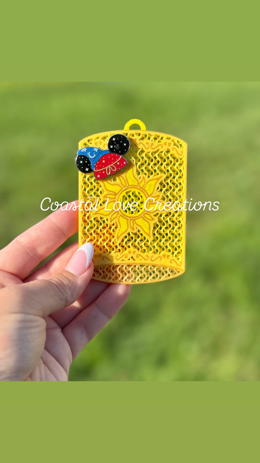 Lantern Pin Board Charm